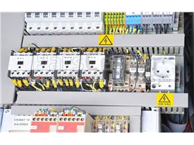 طراحی و نصب تابلو برق های فشار ضعیف و متوسط