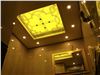 شیشه تزیینی و دکوراتیو فلز کوب طلایی برای سقف کناف و کاذب سرویس بهداشتی در پروژه آجودانیه (سرویس دو)