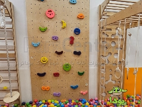 دیوار صخره نوردی