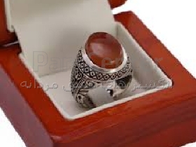 انگشتر عقیق مردانه با سنگ یمنی و ایرانی و رکـاب نقره ای