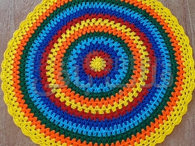 رومیزی قلاب بافی