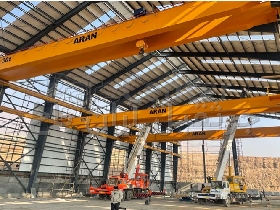 جرثقیل سقفی