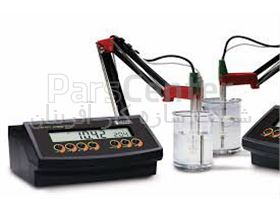 PH متر آزمایشگاهی رومیزی PH METER HANNA HI-2210