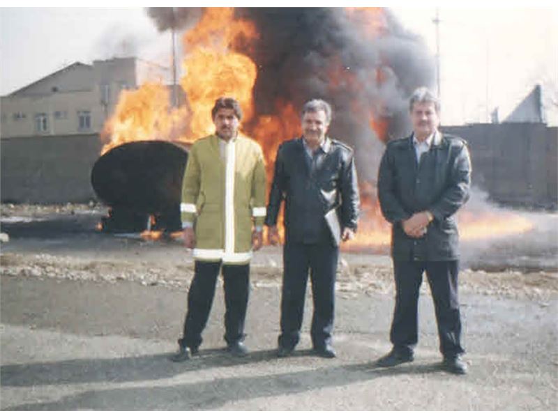 آموزشگاه آتش نشانی و فنی حرفه ای ایمن نجات ایرانیان