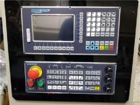 فروش ویژه کنترلر CNC  برای تمامی ماشین الات :فرز،تراش فپلاسما و هواگازو....