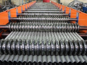 ساخت انواع دستگاه تولید ورق شیروانی   و پروفیل سقف کاذب