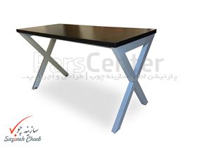 میز اداری با پایه فلزی s-302