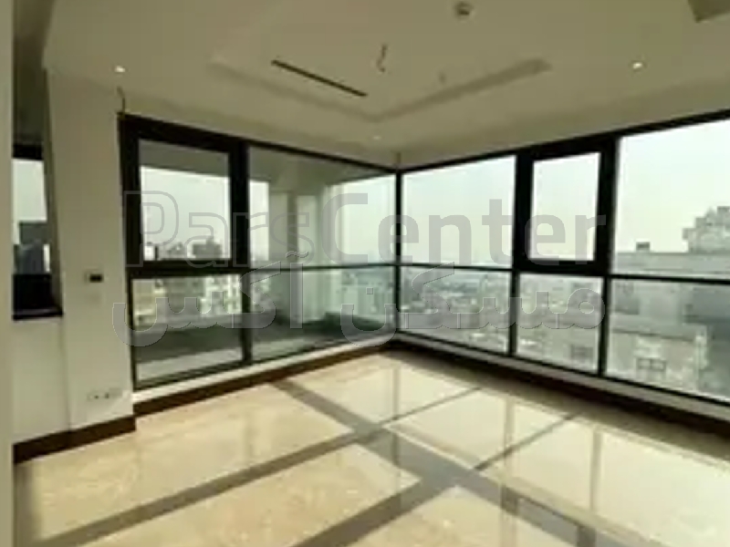 ولنجک ۱۷۵ متر / غرق نور / لابی مجلل