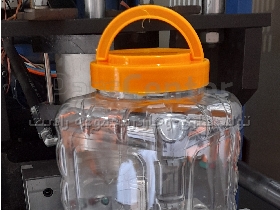 تولید بطری پت وجارپت فروش مستقیم بدون واسطه در شرکت رادپت