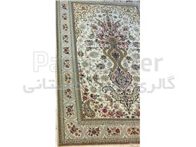فرش دستباف اصفهان گلدونی